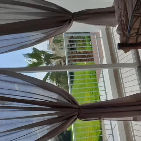 Apartament Akamandos 76